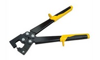 Stud crimper