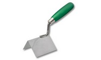 Outdoor stucco trowel