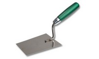 Trapezoid trowel